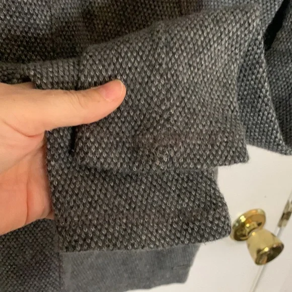 Prana grey wool blend long sleeve sweater with wide neck with buttons Size M - Picture 6 of 10